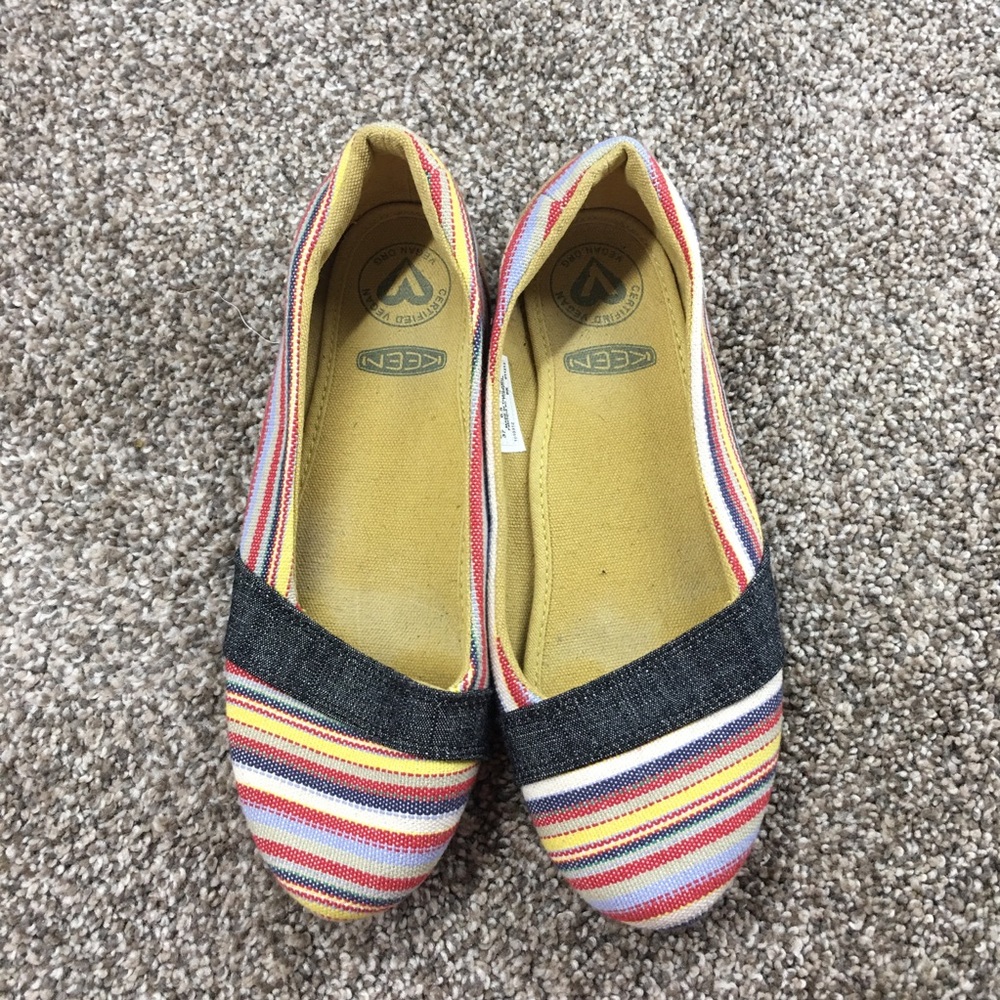 Keen Cortona Striped Canvas Ballet Flat Yellow Blue Red Women's sz 6.5 Colorful